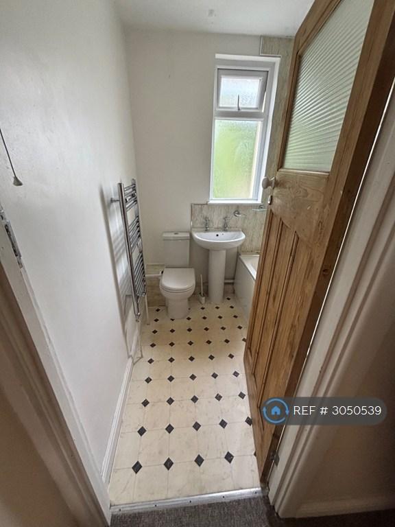 House in Horfield, Bristol - View 2