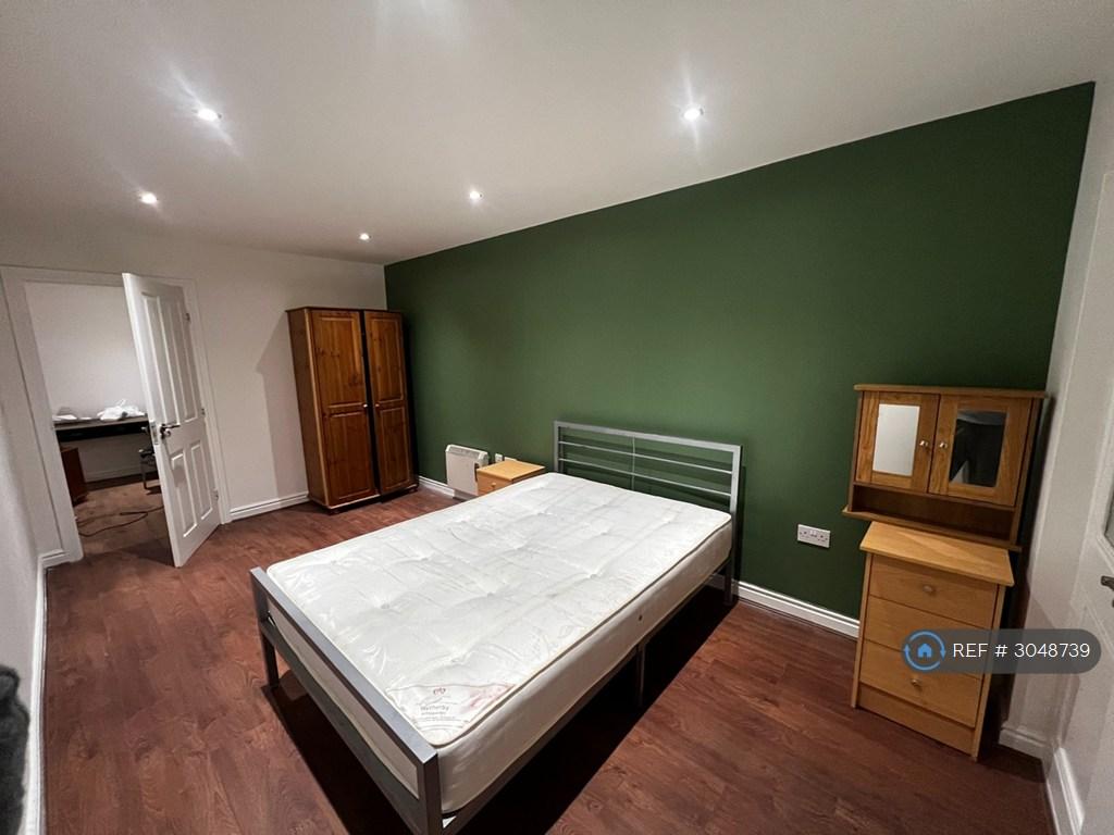 Apartment in Manchester, Northern Quarter, City Centre - View 4