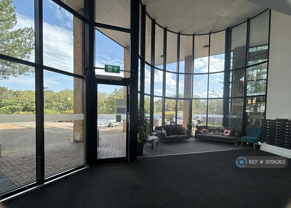 Apartment in Bristol - View 2