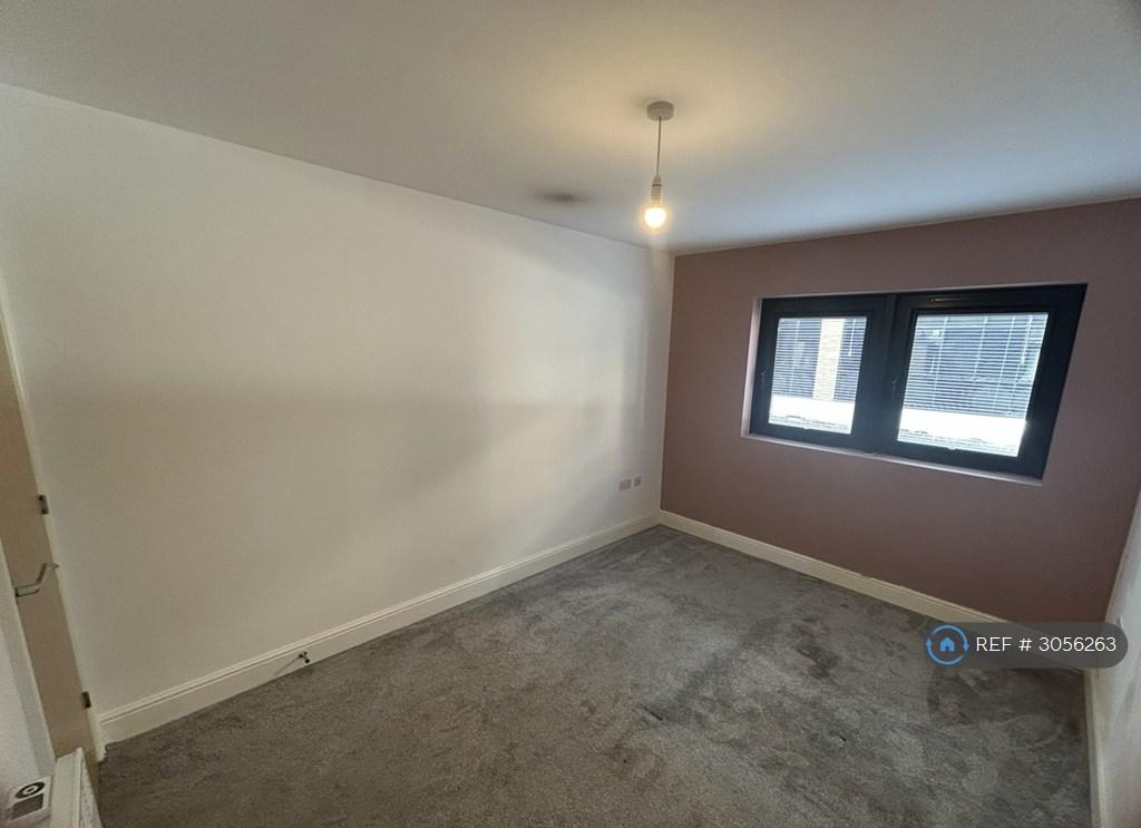 Apartment in Bristol - View 5