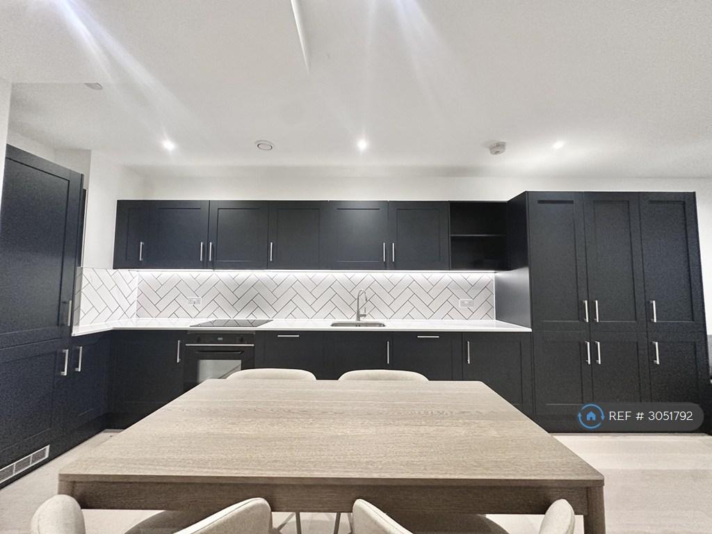 Apartment in London, Preston - View 4