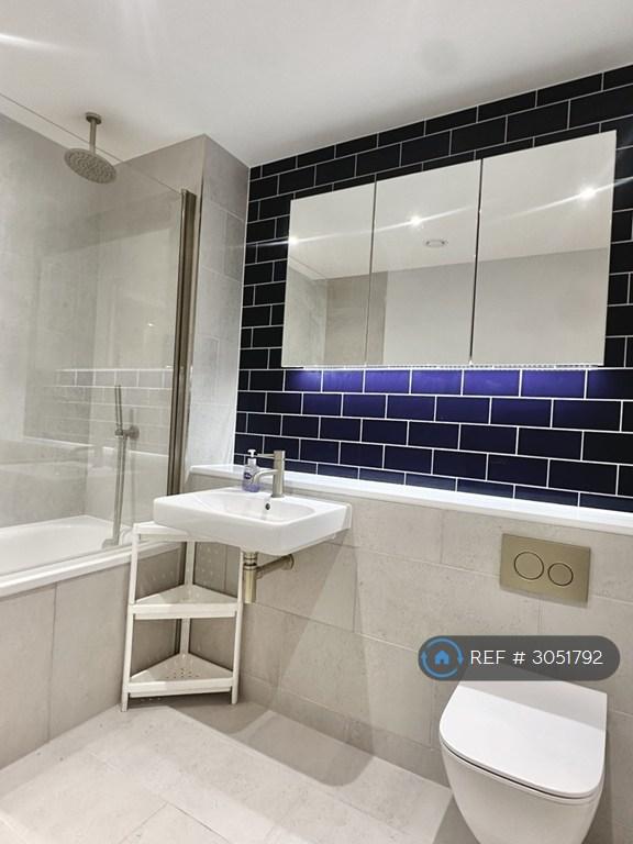 Apartment in London, Preston - More
