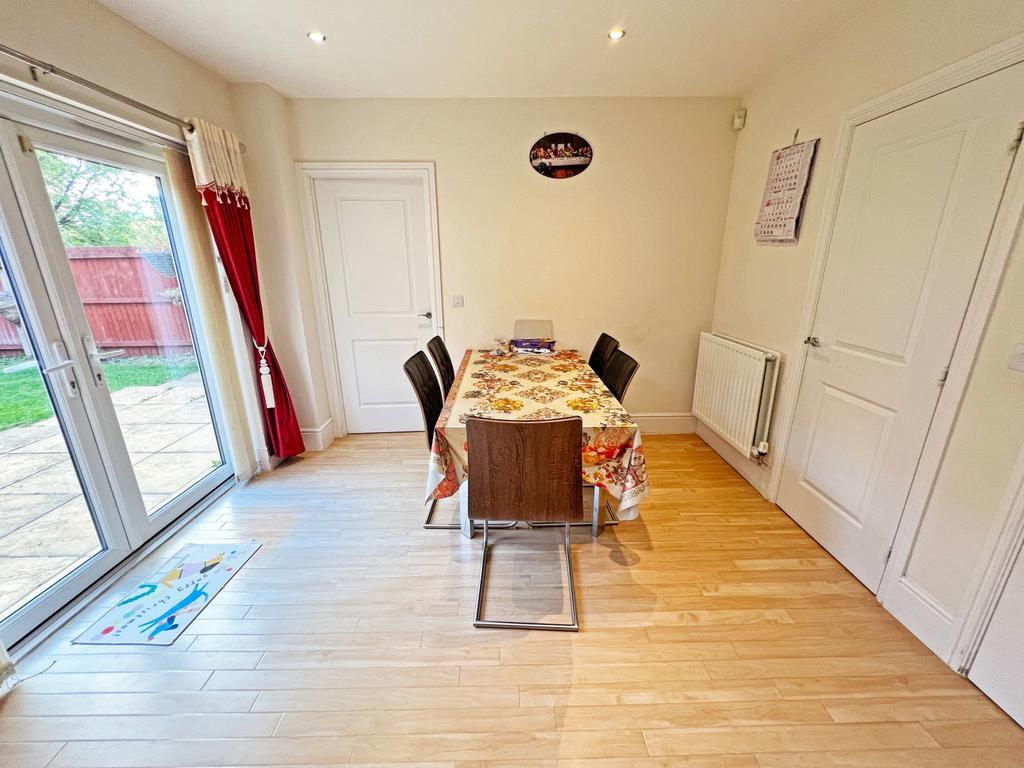 House in Leicester - More