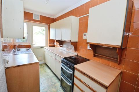 2 bedroom maisonette for sale, Amesbury Road, Hanworth, Feltham TW13