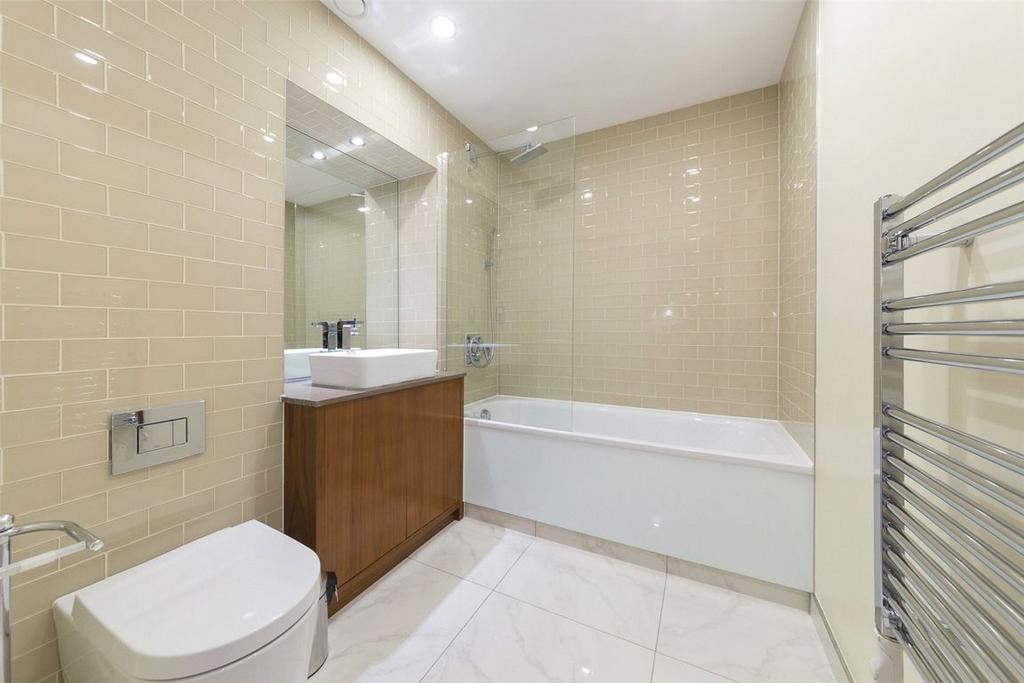 Apartment in London - More