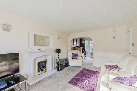 3 bedroom semi-detached house for sale, Kingfisher, Wilnecote, TAMWORTH