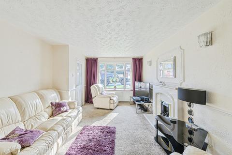 3 bedroom semi-detached house for sale, Kingfisher, Wilnecote, TAMWORTH