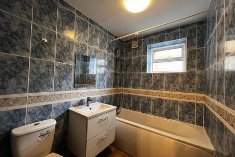 undefined, Ground Floor Flat Rear, 208 Fulham Palace Road, London, London, W6