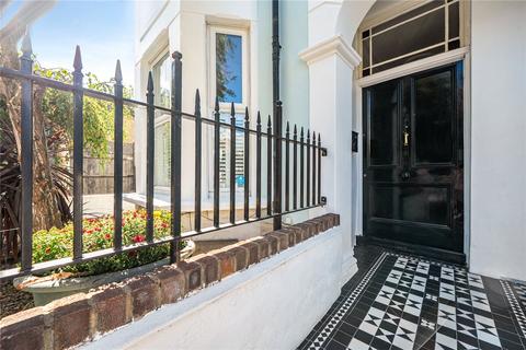 4 bedroom semi-detached house for sale, Charlton Lane, London
