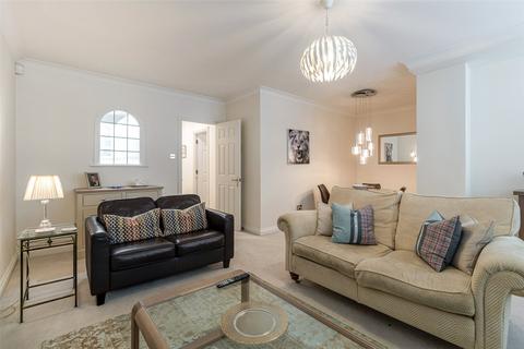 2 bedroom apartment for sale, Pemberton Row, Near Fleet Street EC4A