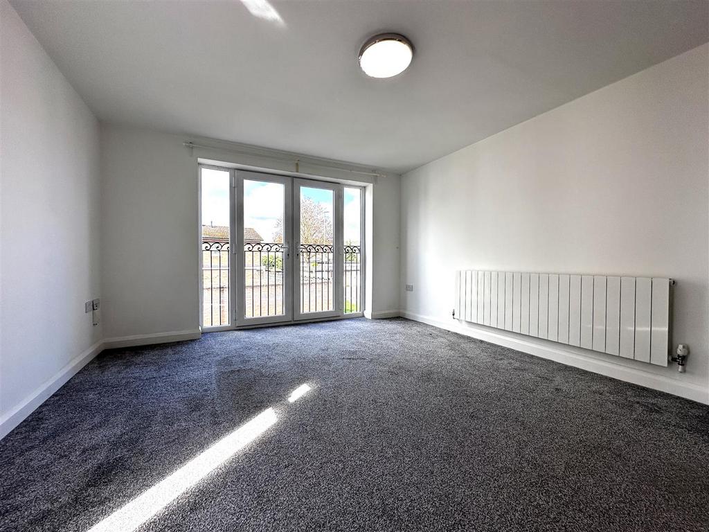 Apartment in Bristol - View 5