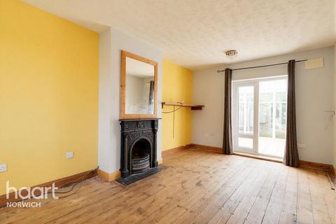 3 bedroom end of terrace house for sale, Burges Road, Norwich