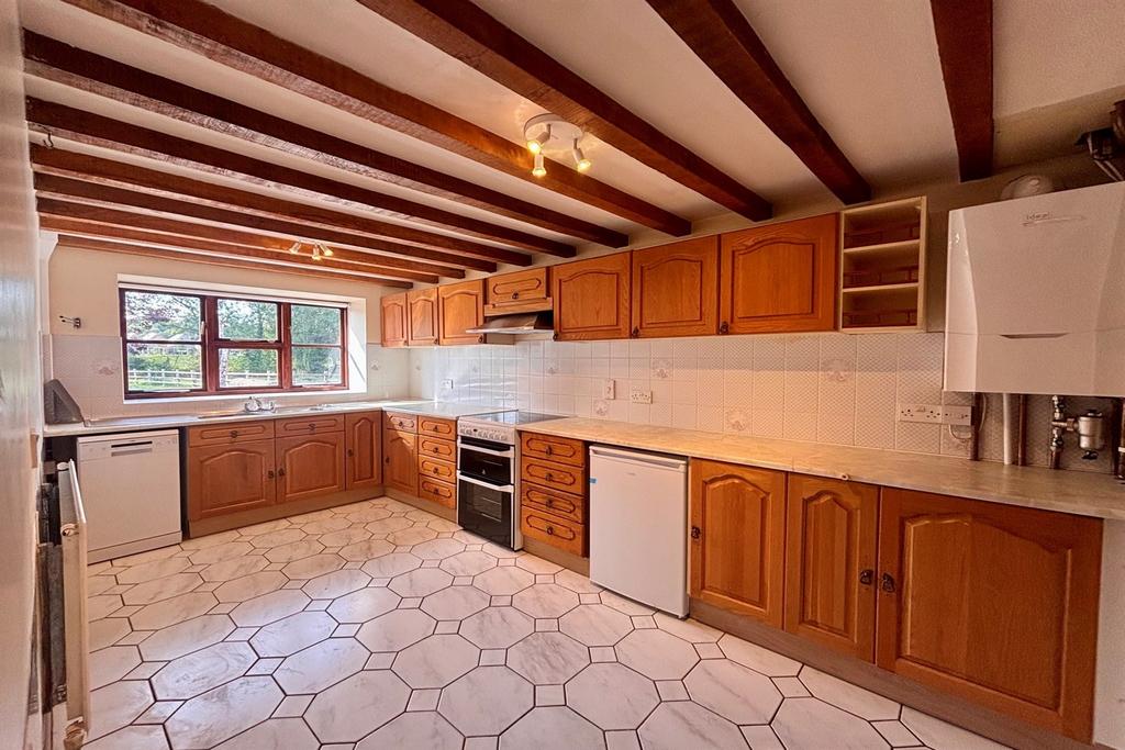 House in South Oxfordshire, Beckley and Stowood - View 2