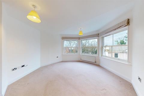 2 bedroom apartment to rent, St Julians Crescent, Shrewsbury