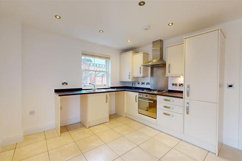 2 bedroom apartment to rent, St Julians Crescent, Shrewsbury