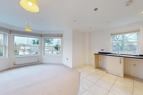 2 bedroom apartment to rent, St Julians Crescent, Shrewsbury