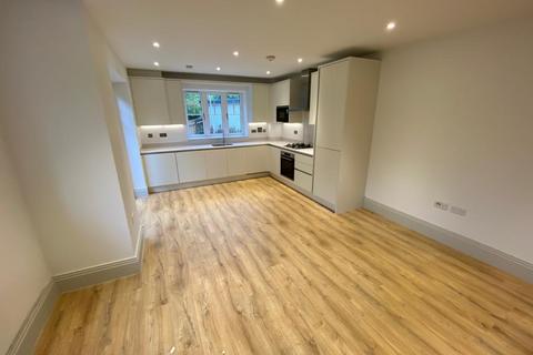 2 bedroom flat to rent, The Heights, Cumnor Hill, Oxford