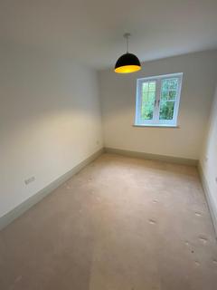 2 bedroom flat to rent, The Heights, Cumnor Hill, Oxford