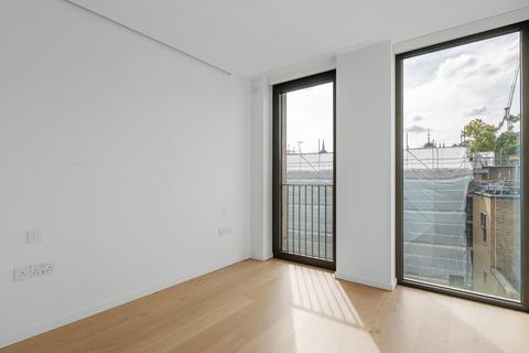 2 bedroom apartment to rent, Little Britain, London, EC1A