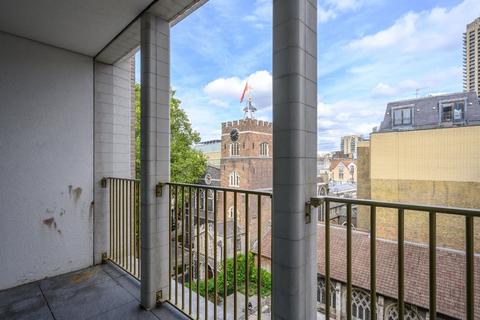 2 bedroom apartment to rent, Little Britain, London, EC1A