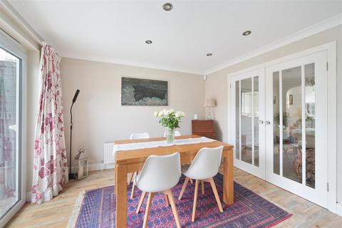 undefined, Roundwood Way, Banstead