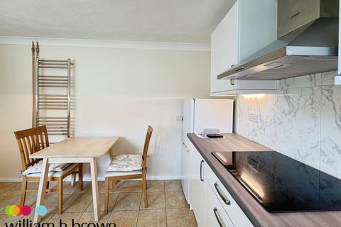 3 bedroom house to rent, Speedwell Road, IPSWICH
