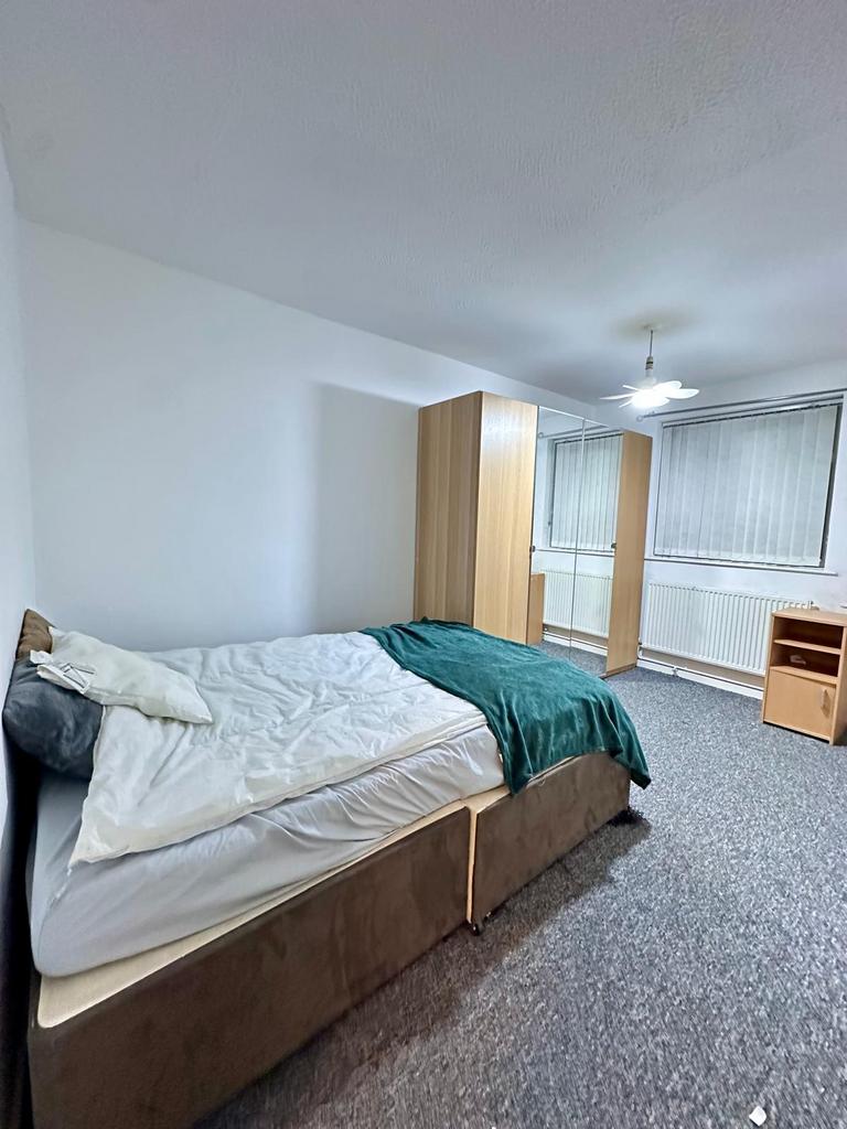 Apartment in Manchester - View 2