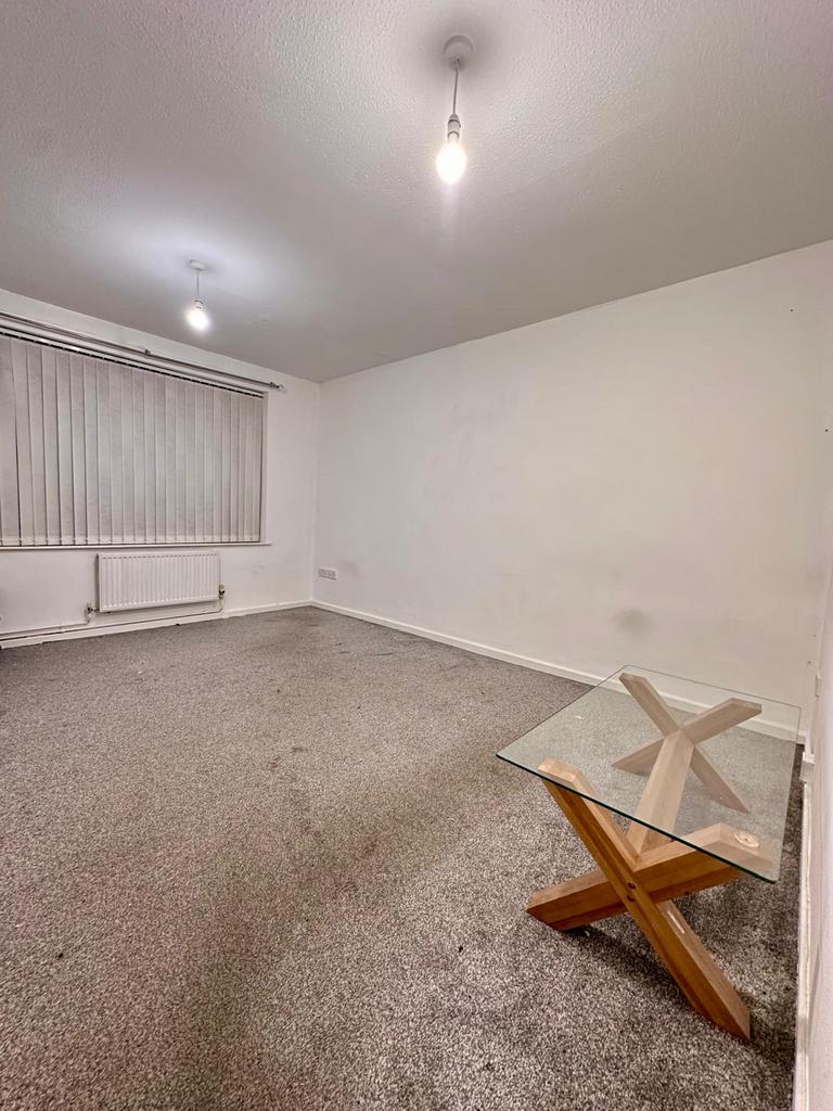 Apartment in Manchester - View 4