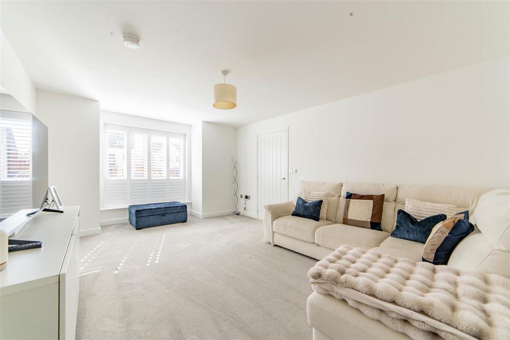 House in Newcastle Upon Tyne - View 2