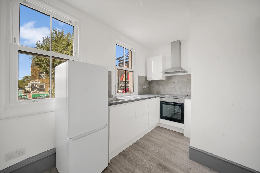 Apartment in London - View 2