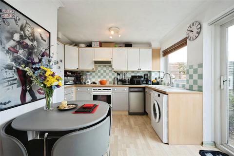 2 bedroom terraced house for sale, Hercules Close, Leighton Buzzard, Bedfordshire, LU7