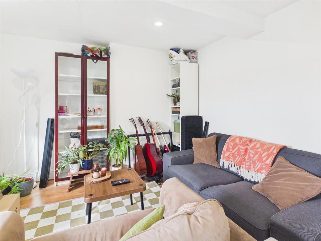 Apartment in Newcastle Upon Tyne - More