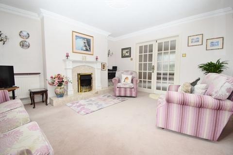 4 bedroom link detached house for sale, Barrow Point Avenue, Pinner Village