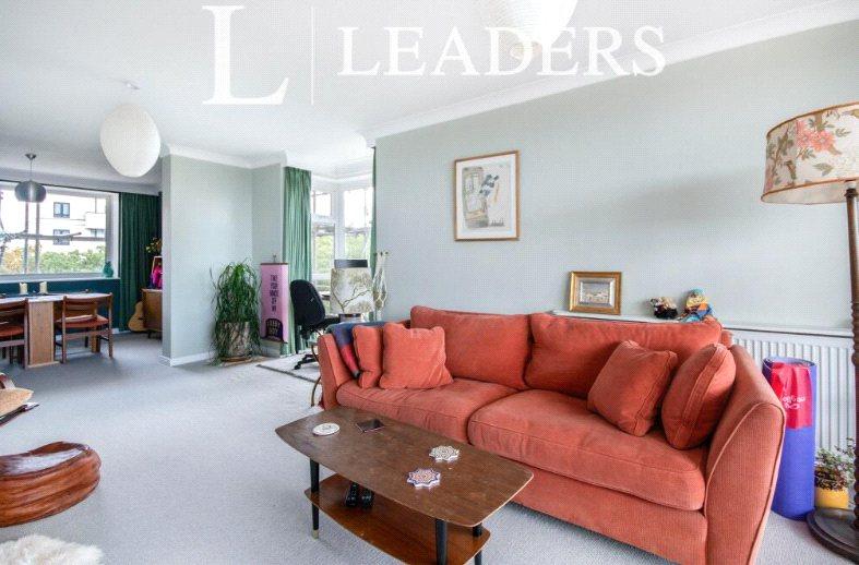 Apartment in Bournemouth - View 2