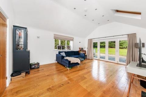 2 bedroom cottage for sale, High Street, Castle Donington, DE74