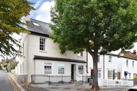4 bedroom detached house for sale, Wells Park Road, SE26