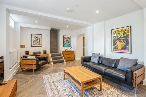 3 bedroom apartment for sale, Governors Walk, Portsmouth