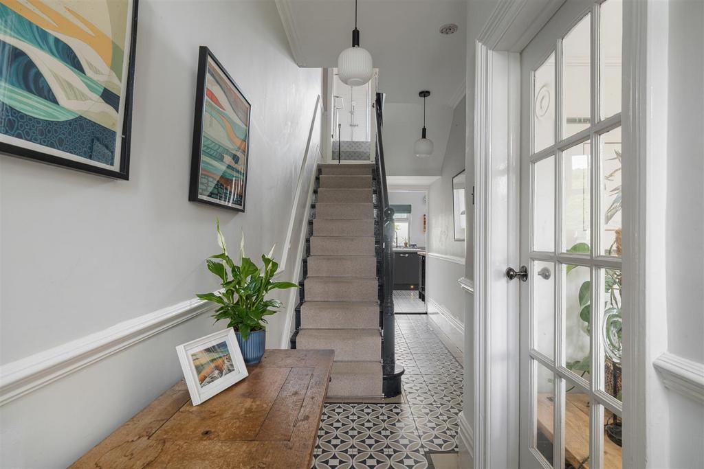 House in Endcliffe Park - View 4