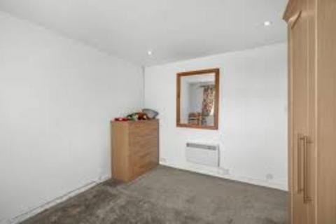 1 bedroom flat to rent, Greendykes Road, Dundee DD4