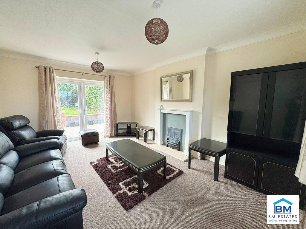 House in Leicester - View 2