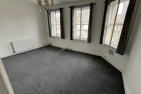 undefined, Oakleigh Road North, London N20
