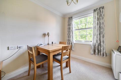 1 bedroom apartment for sale, Commercial Street, Cheltenham, Gloucestershire
