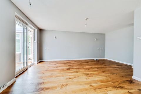 2 bedroom semi-detached bungalow for sale, Fernhill Close, Tiddington, Thame