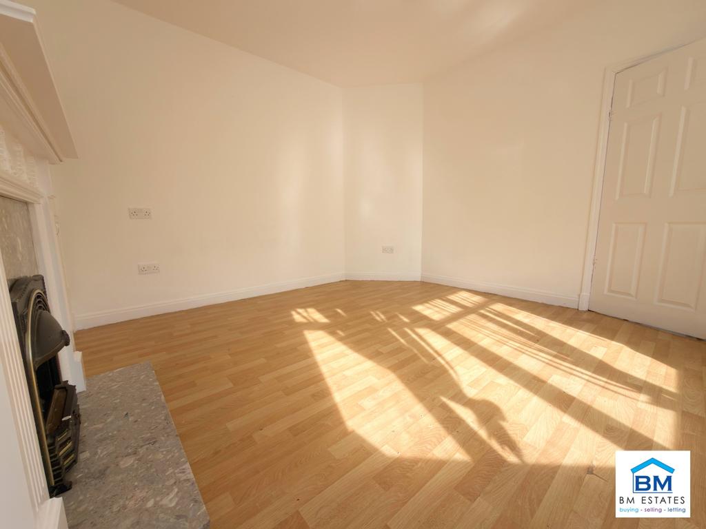 House in Leicester - View 2