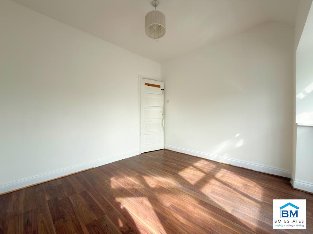 House in Leicester - View 5