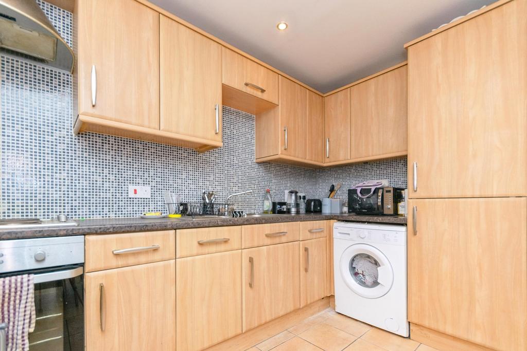 Apartment in Manchester - View 5