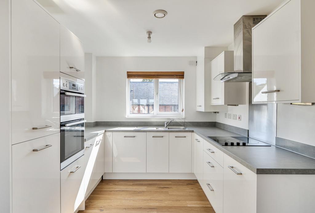 Apartment in Bristol - View 4