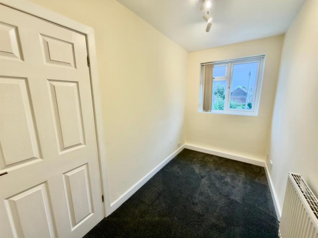 Apartment in Leeds - View 5