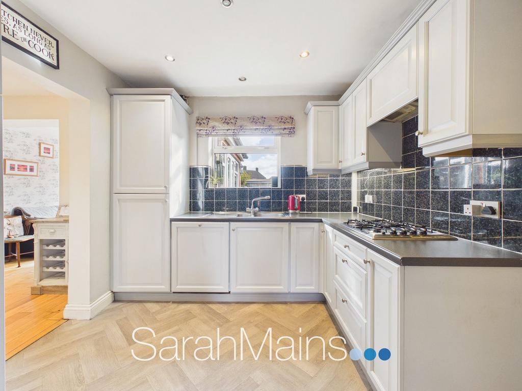 House in Newcastle Upon Tyne - View 2