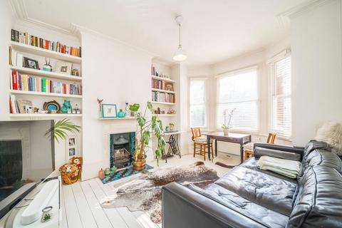 3 bedroom maisonette for sale, Valetta Road, London W3